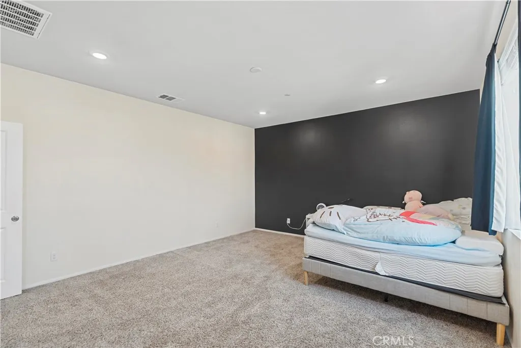 7024 7024 Crest, Riverside, California 92503 home-pic-49